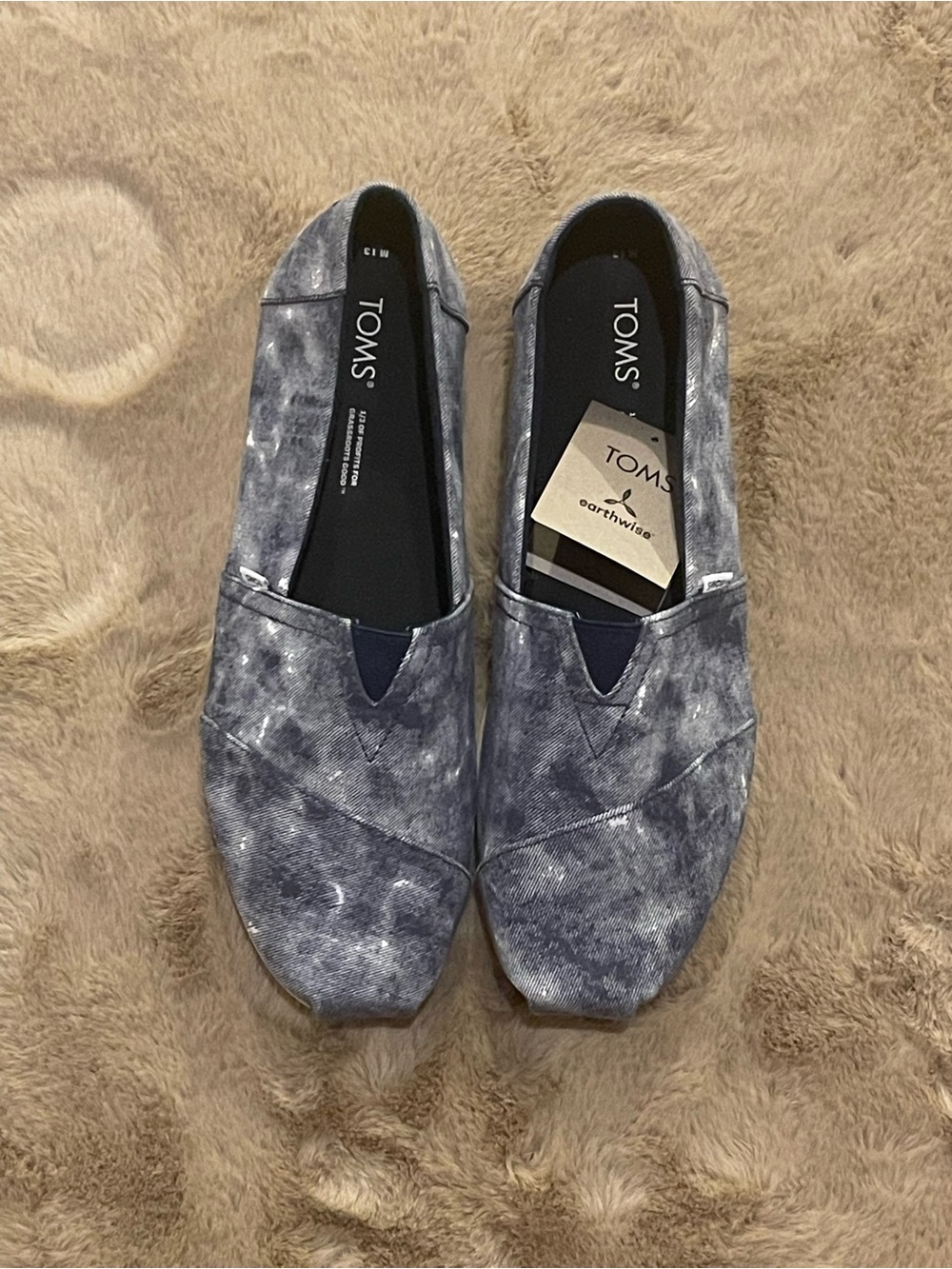 TOMS MENS 13 NAVY DENIM WHITEWASHED SHOES LIKE NEW WITH TAG FLATS ALPARGATA